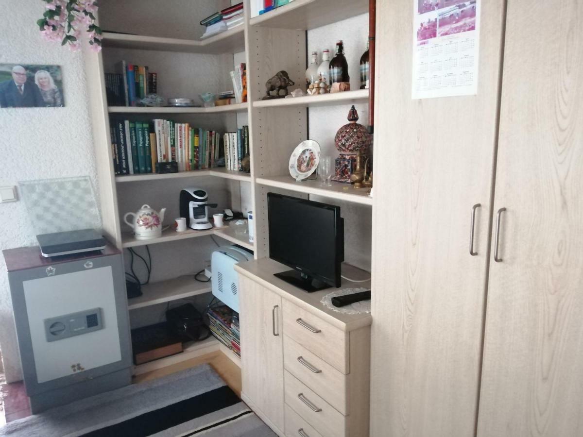 Kleines Haus Im Oderbruch Appartement Neutrebbin Buitenkant foto